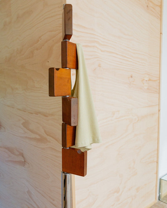 Vintage Garderobe Chrom und Holz Italien 1960er dunkelbraun Mid Century Design