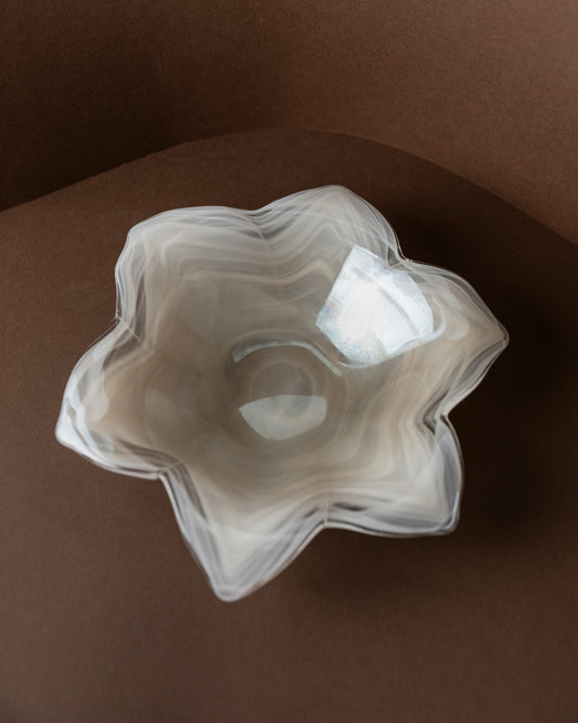 Vintage bowl Murano glass flower shape white transparent Mid Century Italy 80s
