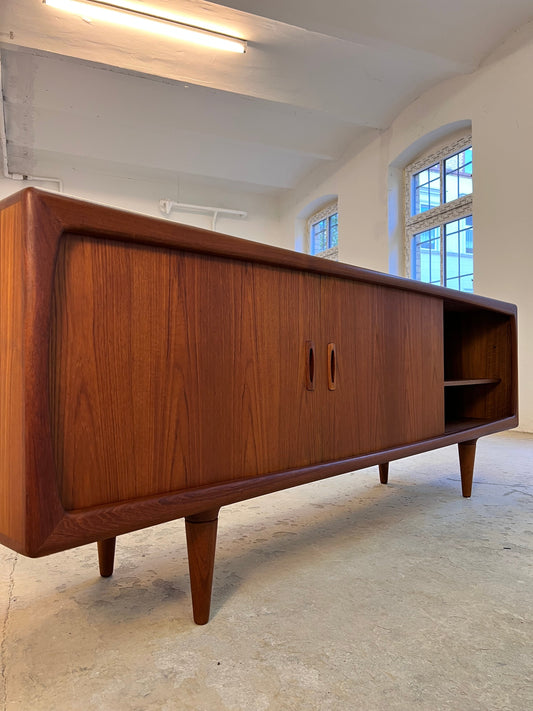 Vintage Sideboard von H.P. Hansen für H.P. Hansen Teak