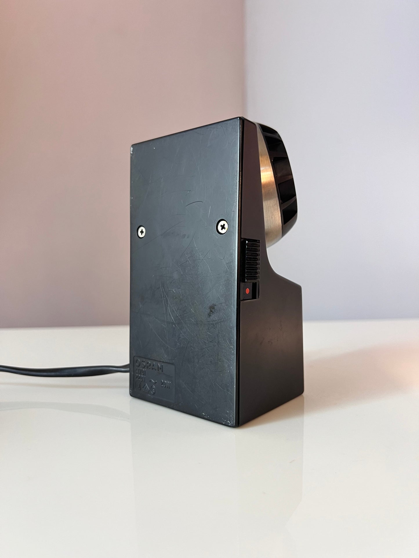 Tischlampe Modell 41701 schwarz silber Kugelkopf von Osram