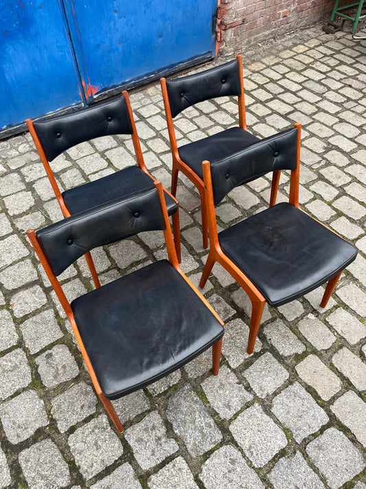 Vintage Esszimmerstuhl Set von 4 von K.S. Stolefabrik aus Teak und schwarzem Leder