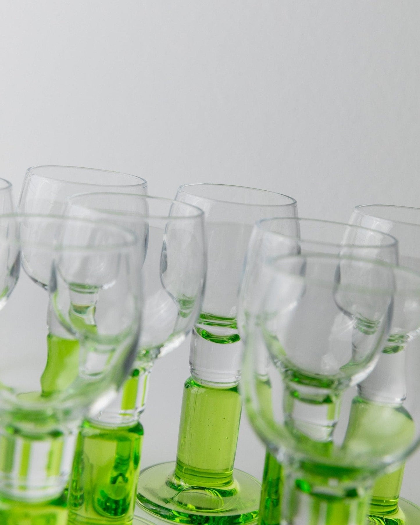 Vintage Likörglas von Bormioli limonengrün klar 80er Jahre Set von 11