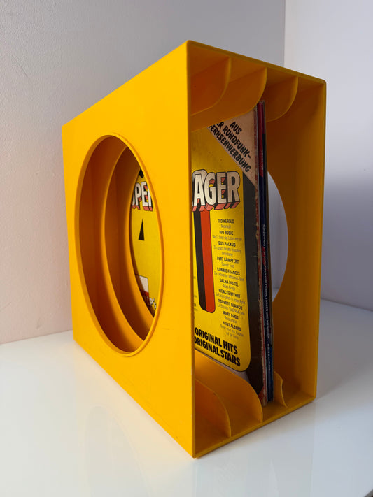 Vintage Schallplattenständer gelb von Schweizer Design