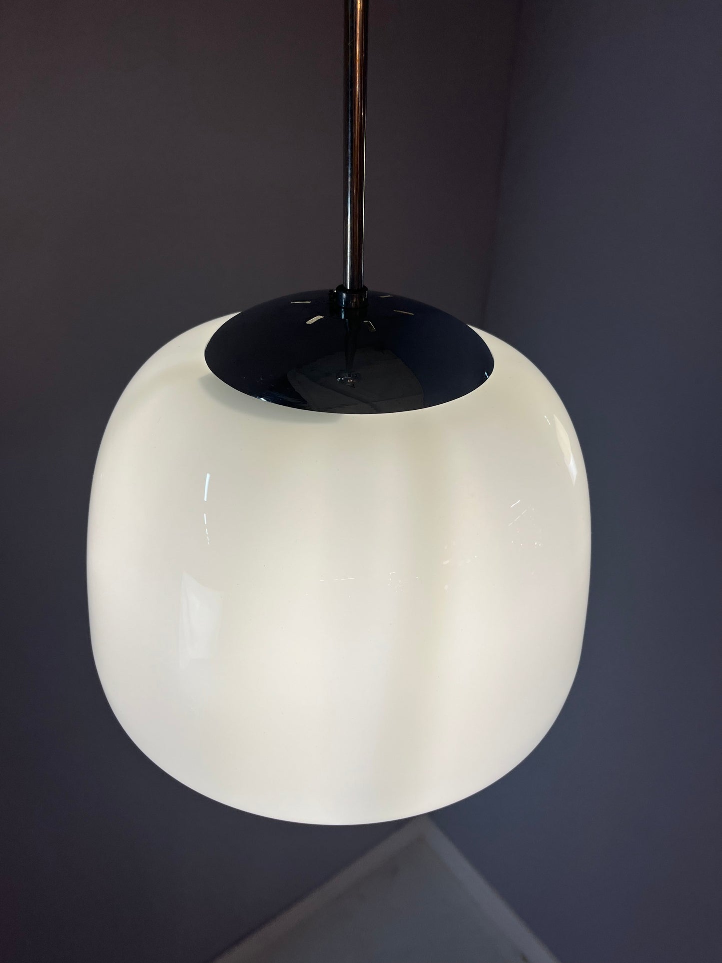 Vintage Hängelampe Opalglas Chrom