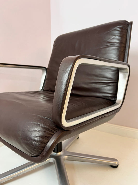 Office chair Delta 2000 by Wilkhahn