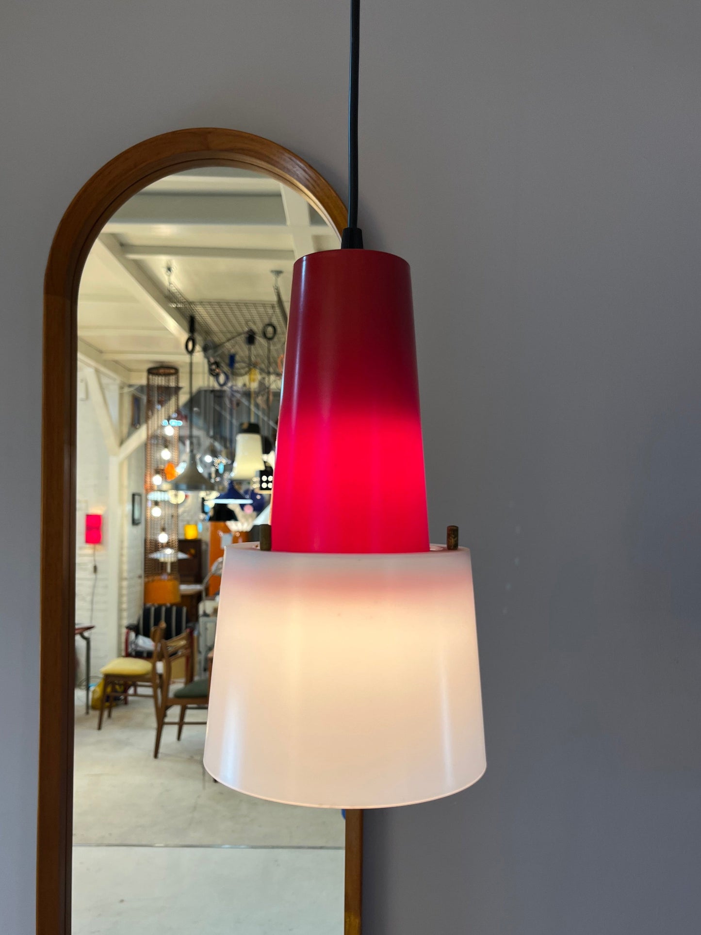 Vintage kitchen lamp red white plastic by Philips Holland