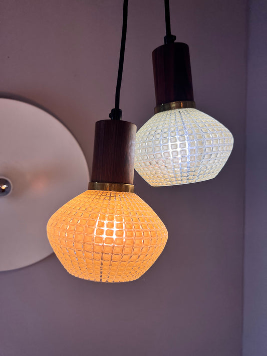 Vintage Hängelampe Strukturglas und Teak aus Dänemark