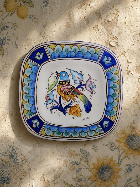 Vintage Wandteller Gubbio mit Vogeldekor aus italienischer Fayence