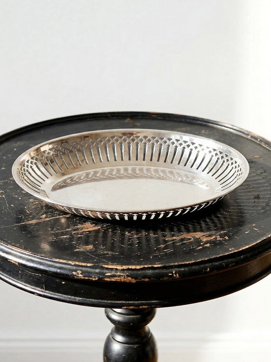 Vintage Brotkorb oval aus Metall versilbert, durchbrochen, 1950er-1970er