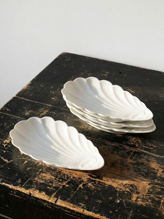 Vintage Servierplatte Set von 4 von Limoges für Limoges France Muschelform Rococo