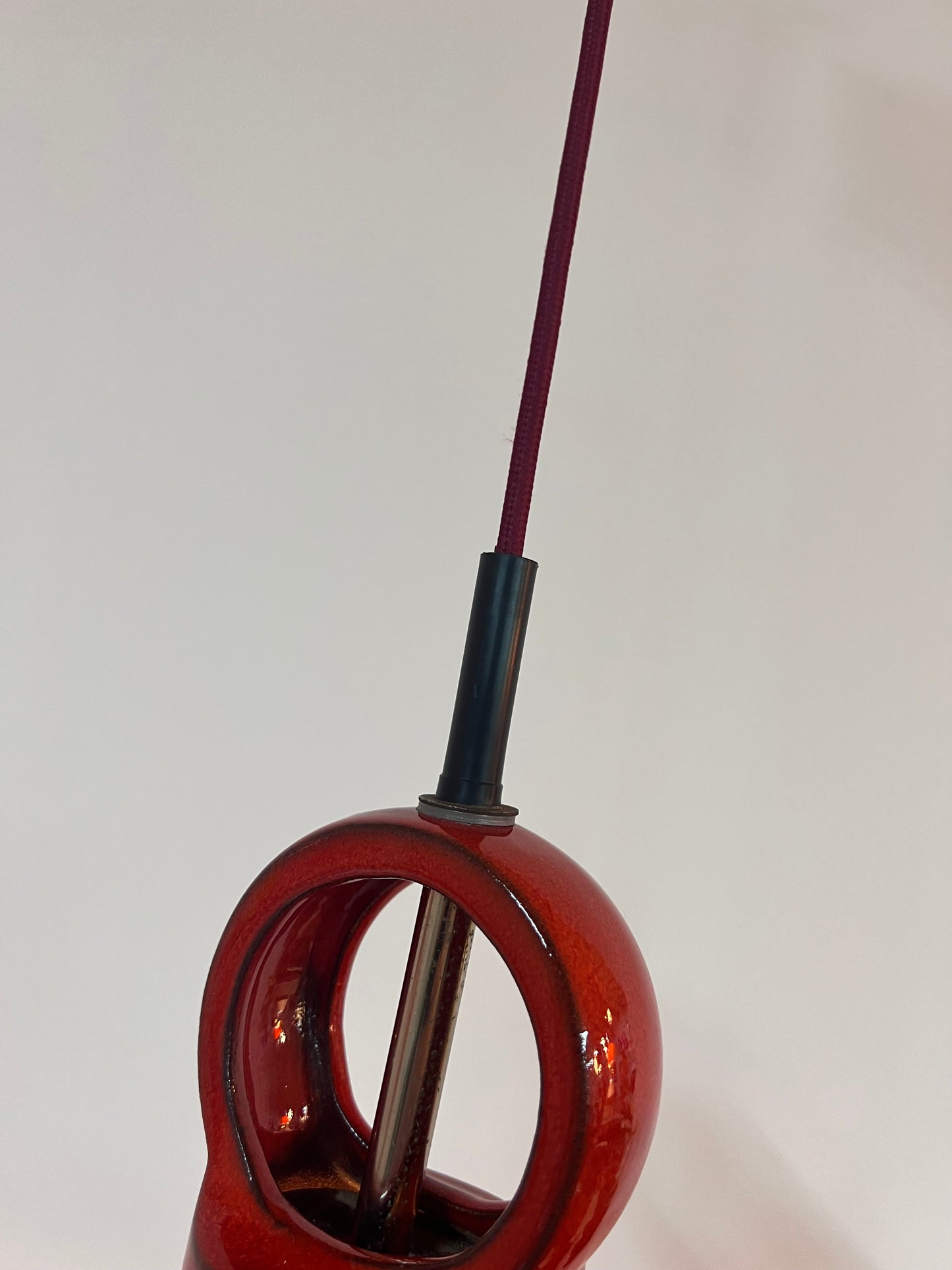 Vintage Hängelampe aus roter Keramik, West Germany, 1970er