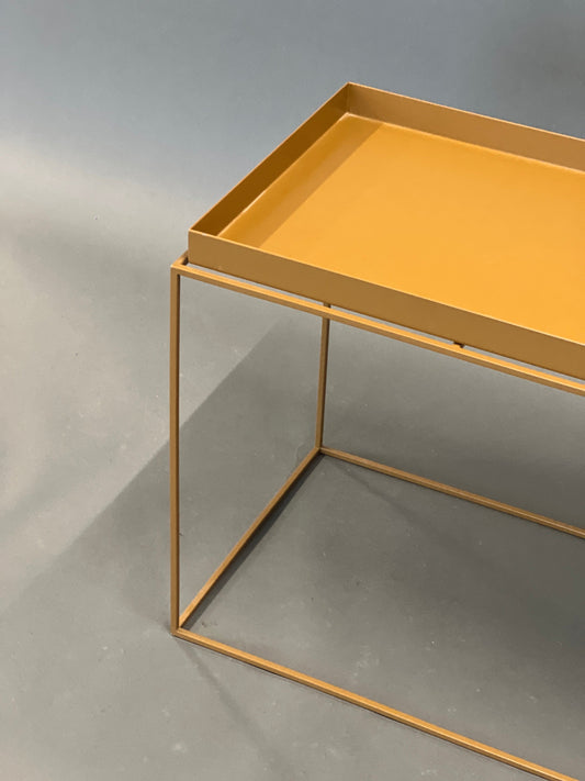 Tablettisch von Hay - toffee