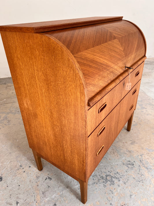 Vintage Sekretär Teak halbrund mit Schloss aus Dänemark