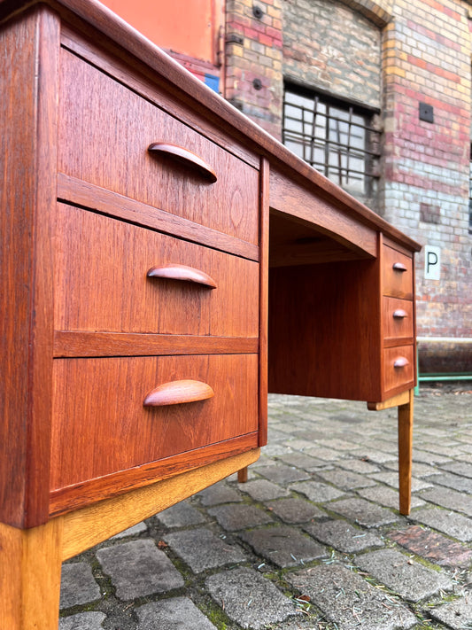 Vintage Schreibtisch Teak Dänemark