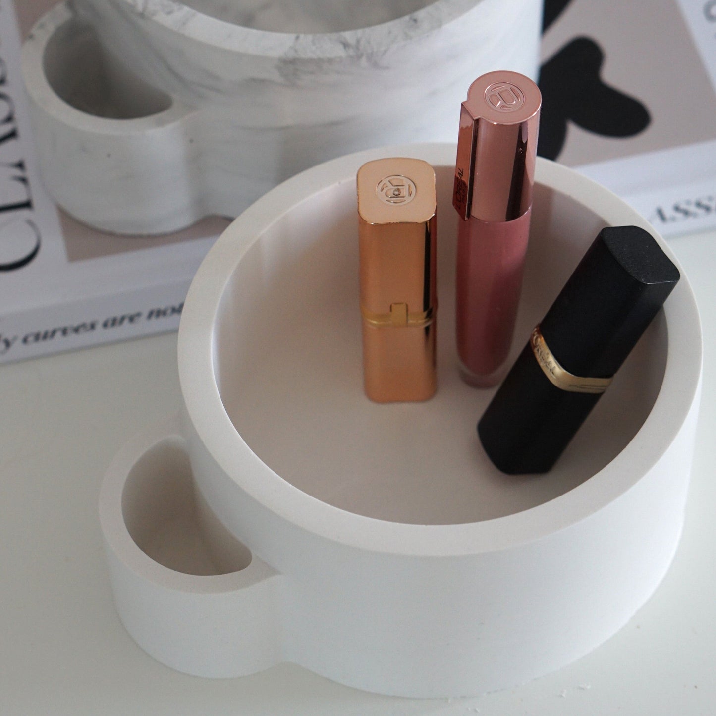 Handgefertigte Schale Inuti von Inuti 16x14x6,5cm