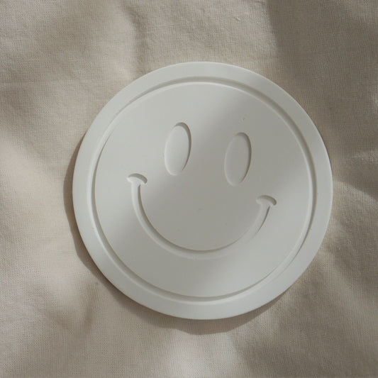 Handmade coaster Happy by Inuti