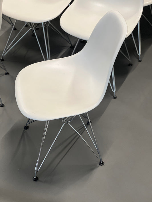 DSR Stuhl von Vitra
