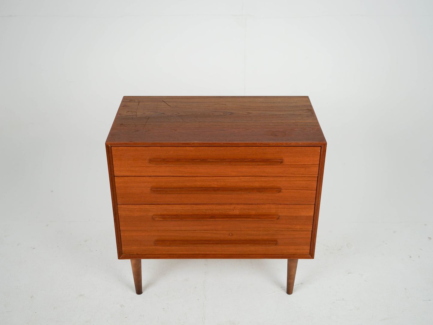 Vintage Teak Kommode
