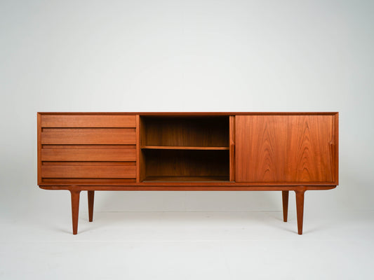 Vintage Sideboard Modell #18 von Gunni Omann für Omann Jun, Teak