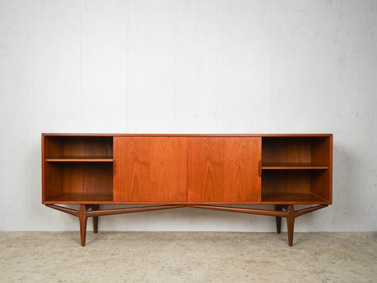 Vintage Sideboard von Knud Nielsen für Losning Møbelfabrik Teak