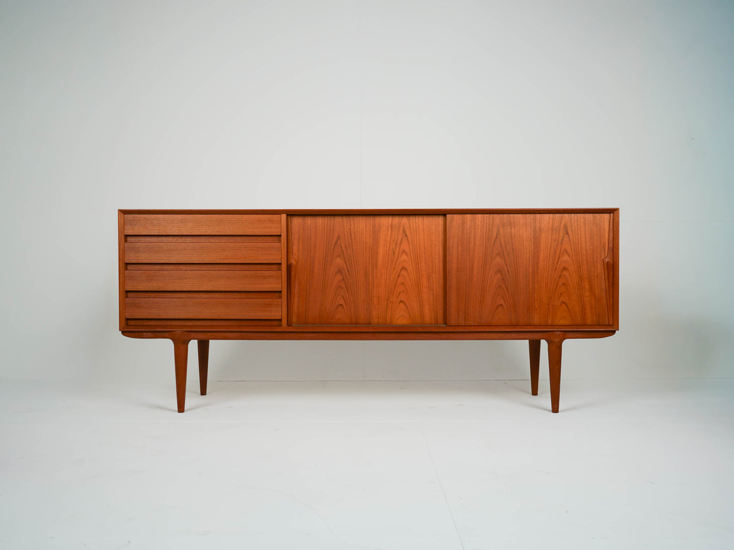 Vintage Sideboard Modell #18 von Gunni Omann für Omann Jun, Teak