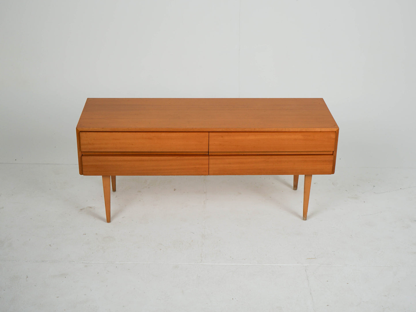 Vintage Teak Sideboard mit zwei Schubladen