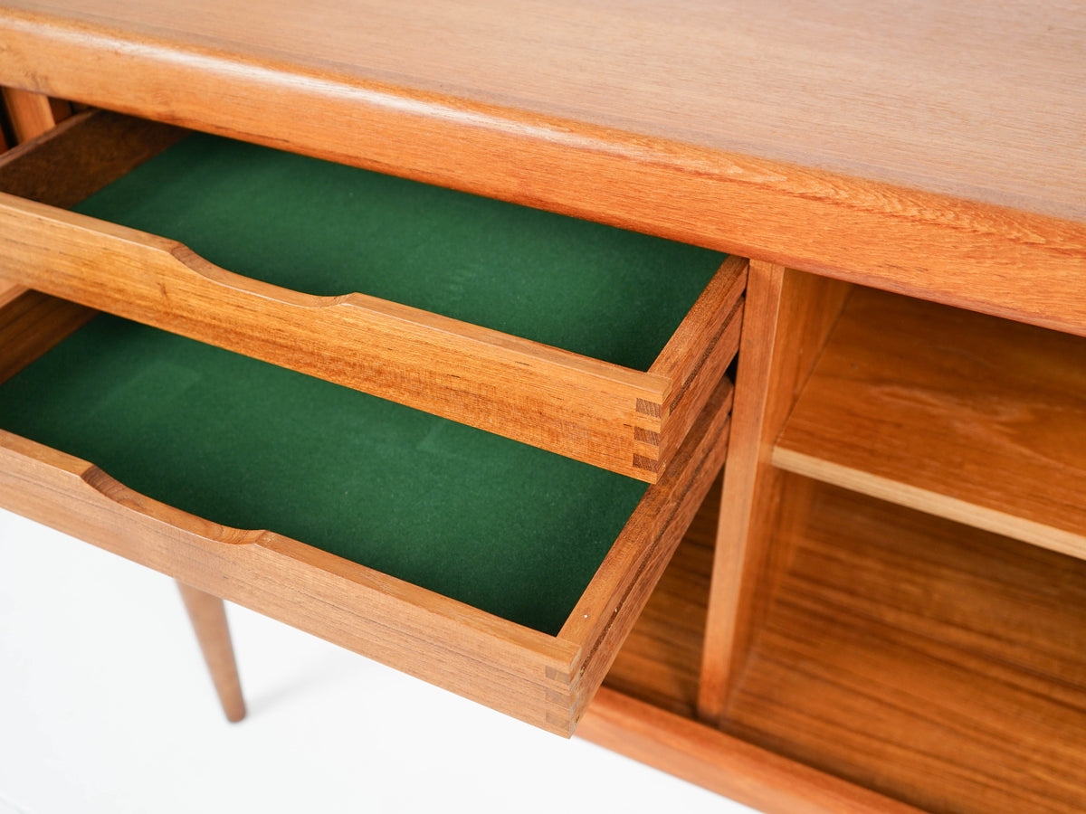 Vintage Sideboard Teak von Dyrlund mit Jalousietüren