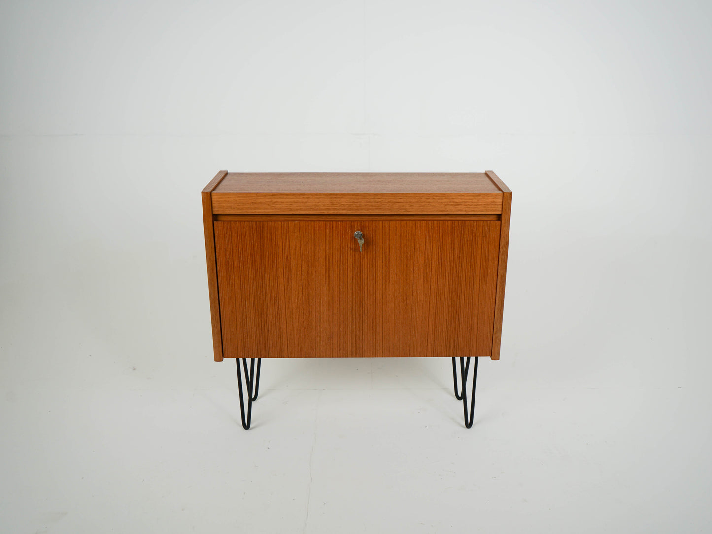 Vintage Sideboard Bar Teak