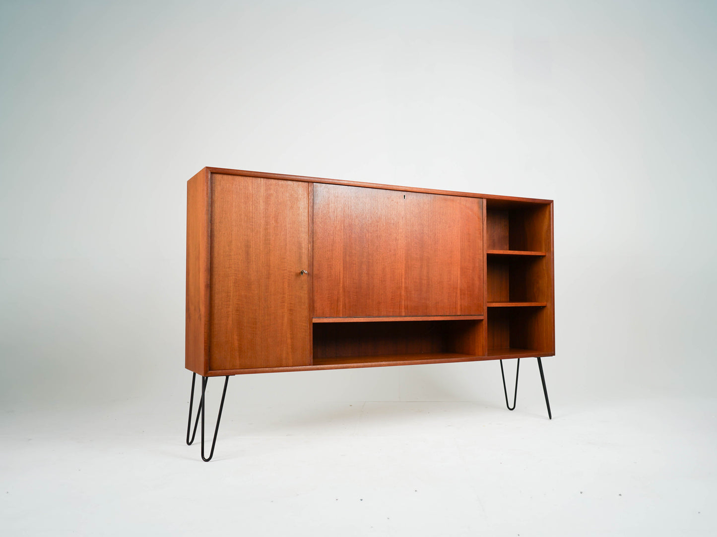 Vintage Teak Highboard mit Bar, Mid-Century
