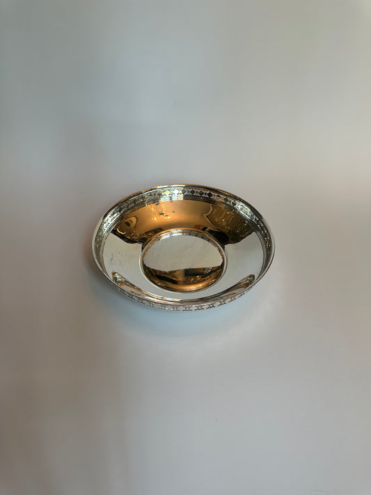 Vintage flat silver bowl model 18720 by Tiffany & Co. with openwork rim