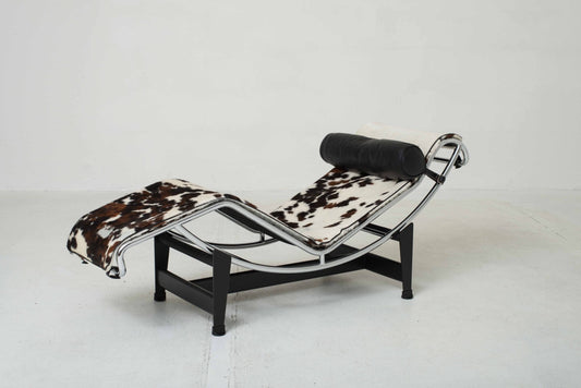 Vintage Chaise Longue Cassina LC4 by Le Corbusier with spotted fur