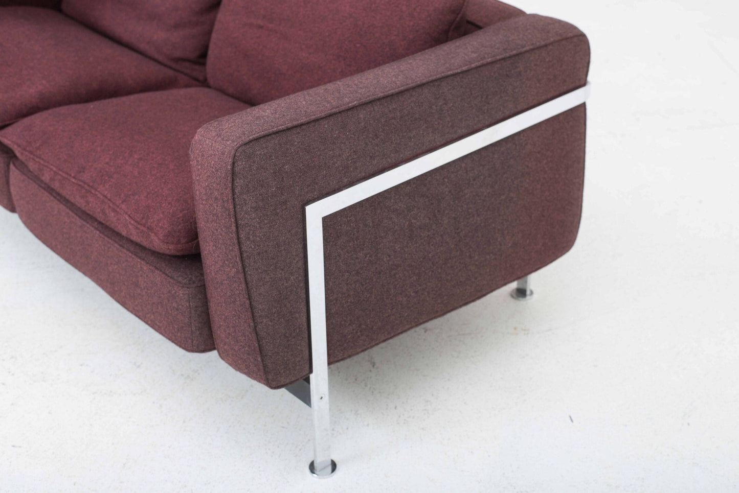 Vintage Sofa RH 302 von Robert Haussmann für de Sede bordeauxviolett