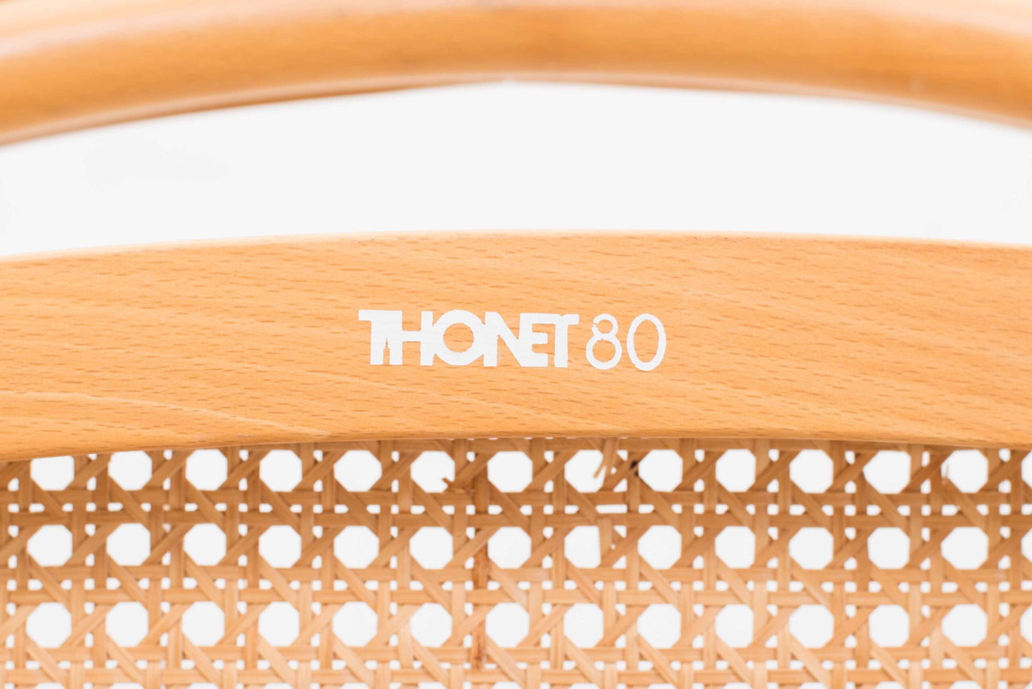 Thonet S32 cantilever chair by Marcel Breuer