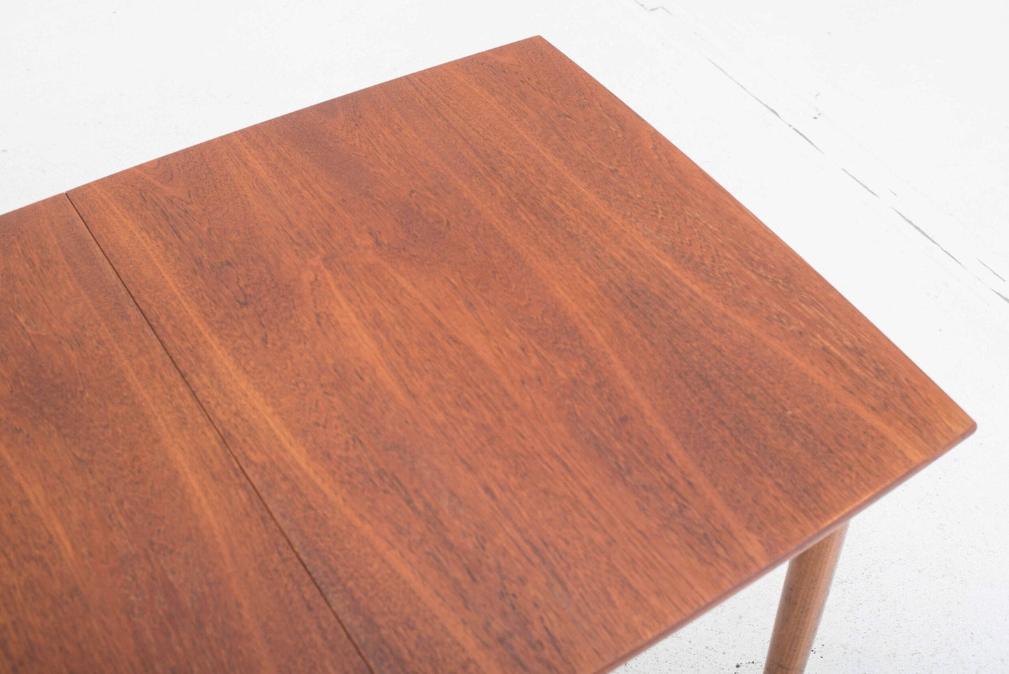 Table extensible vintage en teck design années 60 marron