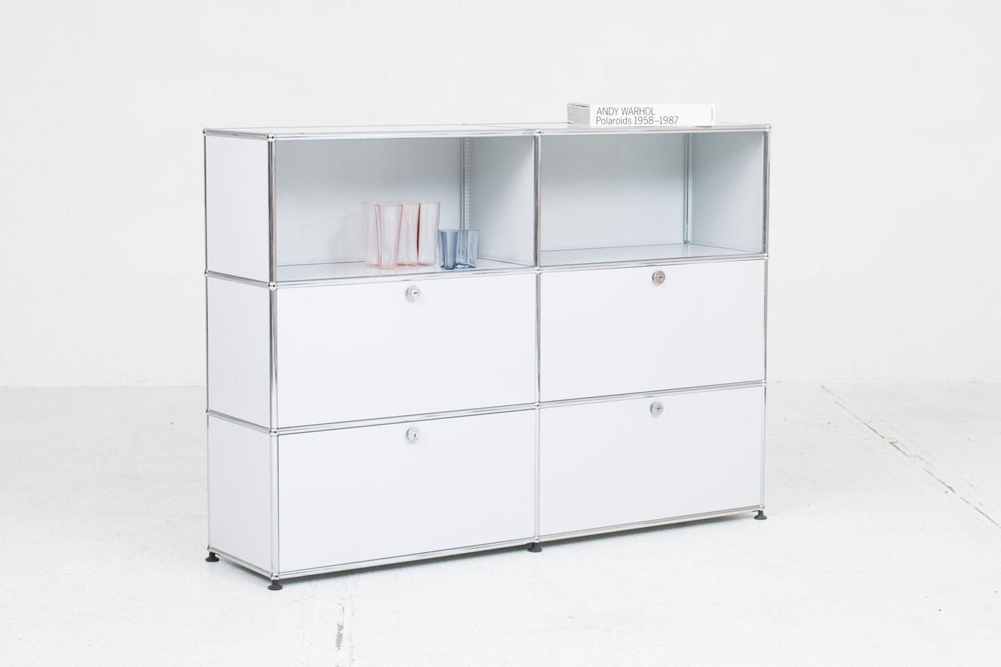 USM chest of drawers in light gray