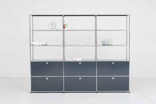 USM shelf in anthracite gray