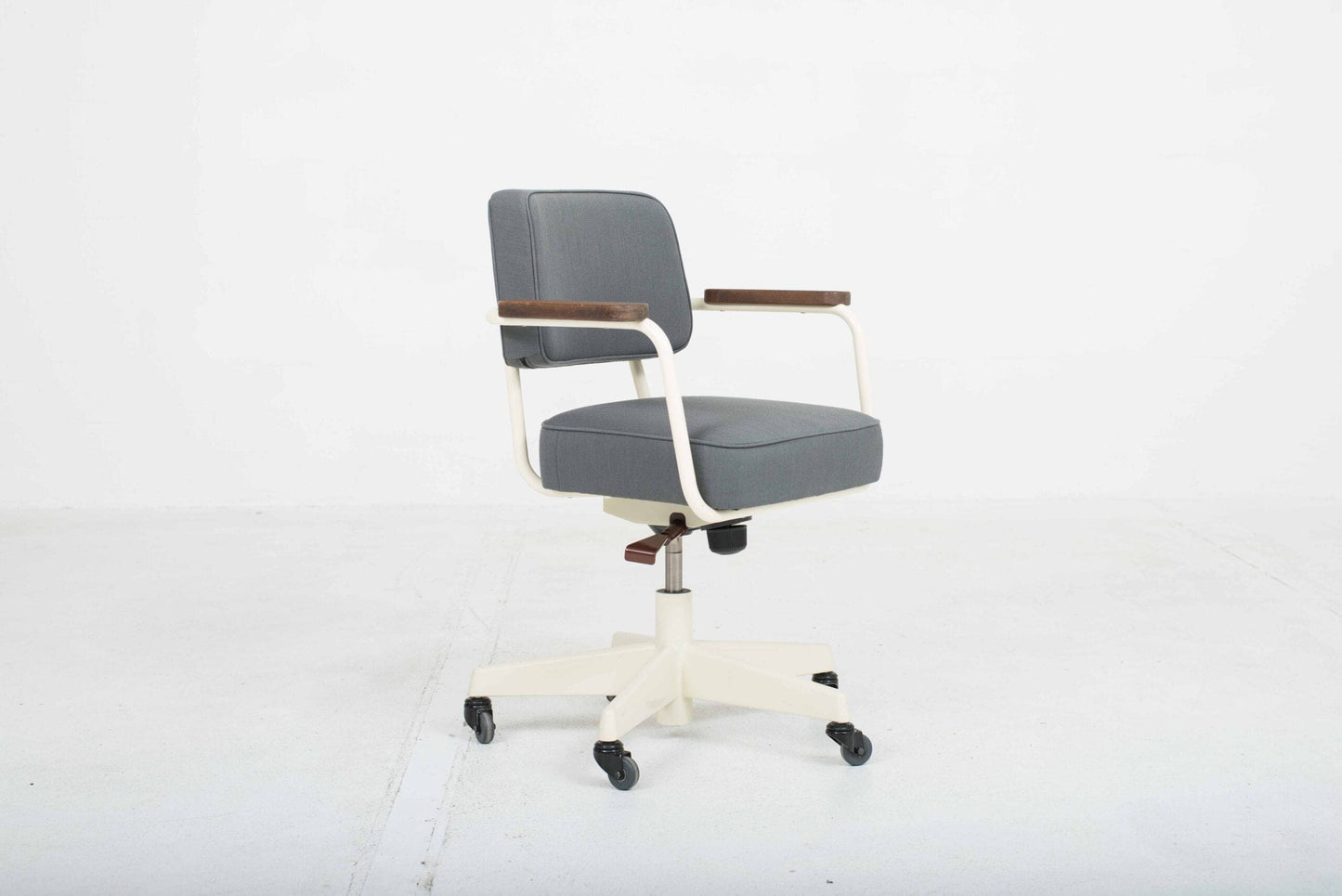 Vintage Bürostuhl "Fauteuil Direction Pivotant" von Jean Prouvé für Vitra