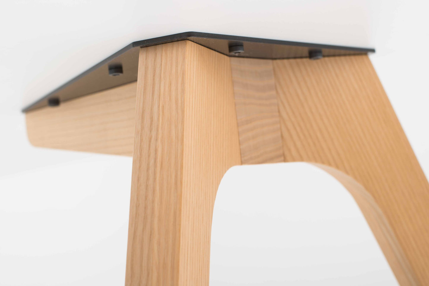 Table vintage WOGG 43 de Jörg Boner pour WOGG blanc