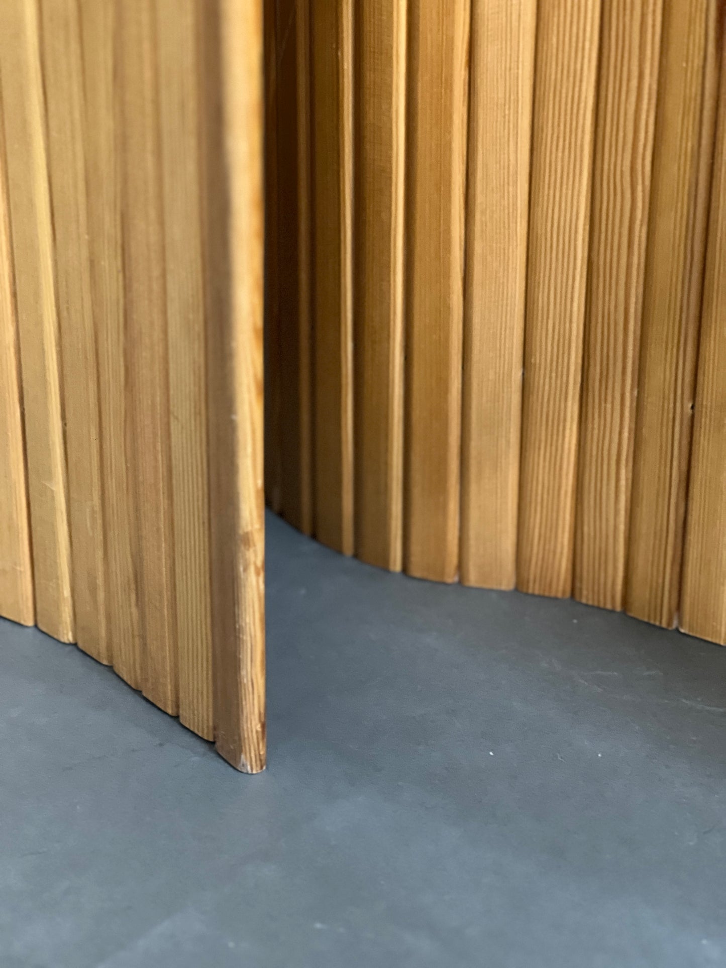 Vintage room divider model 100 by Alvar Aalto