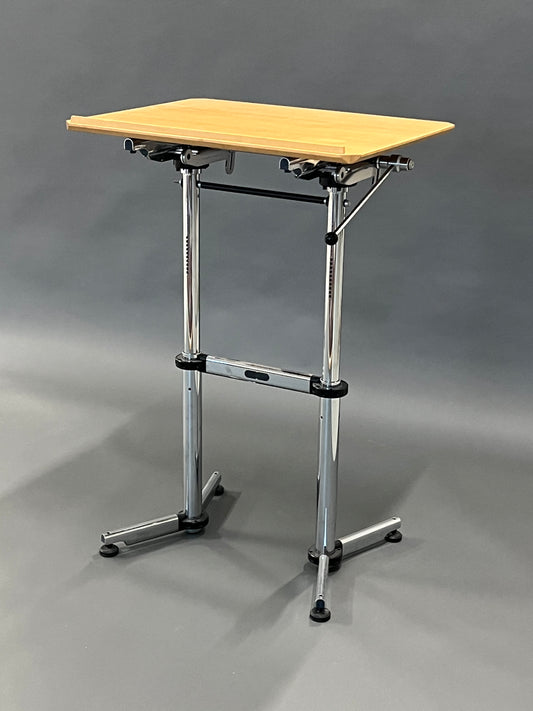 Kitos standing desk by USM Haller