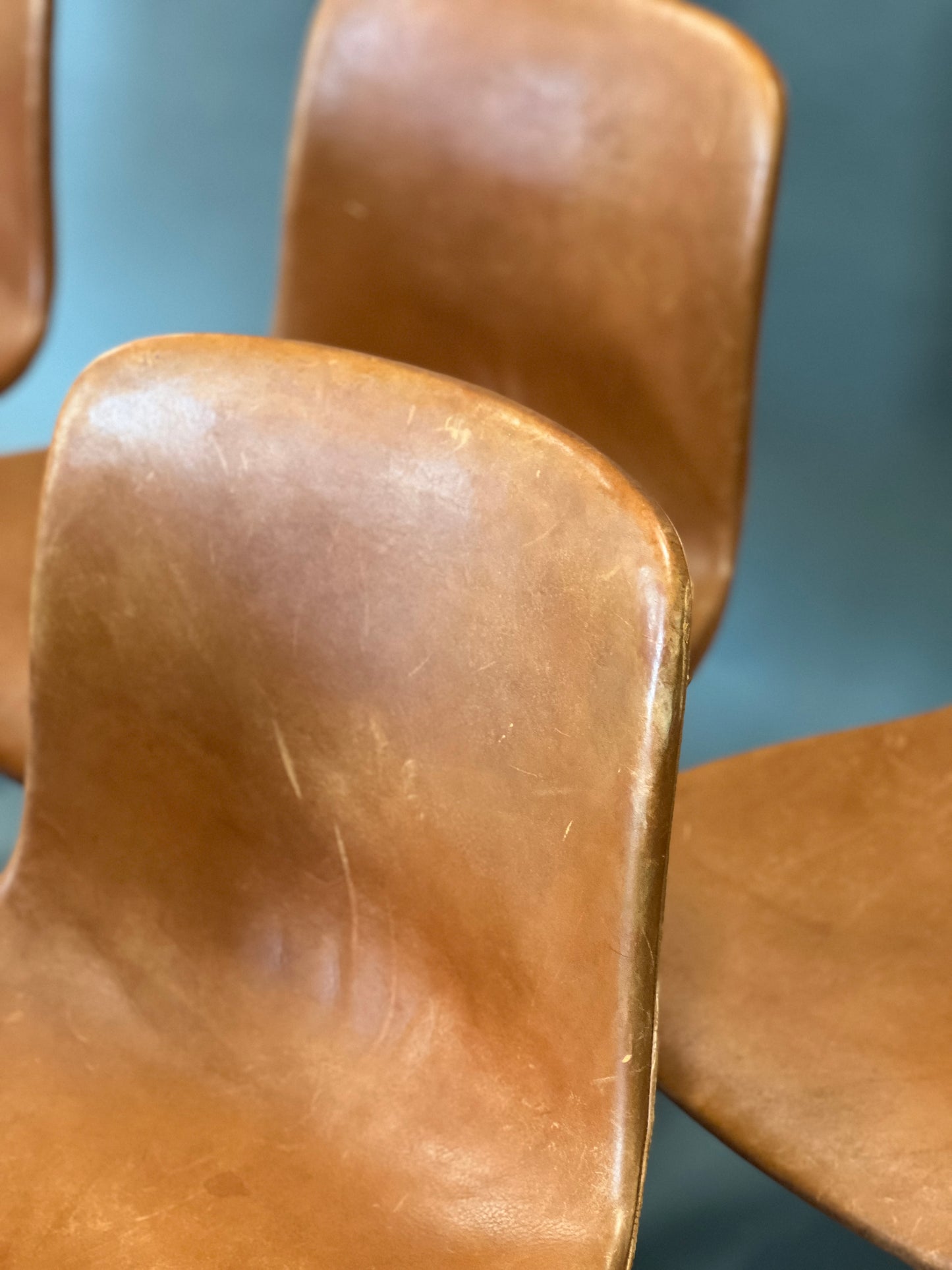 Vintage chair PK 9 by Poul Kjaerholm set of 6