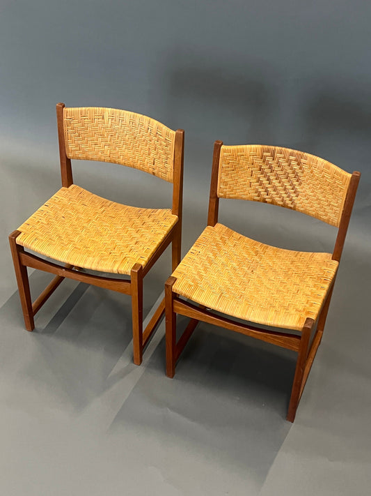 Vintage chair model 350 by Peter Hvidt and Orla Molgaard Nielsen