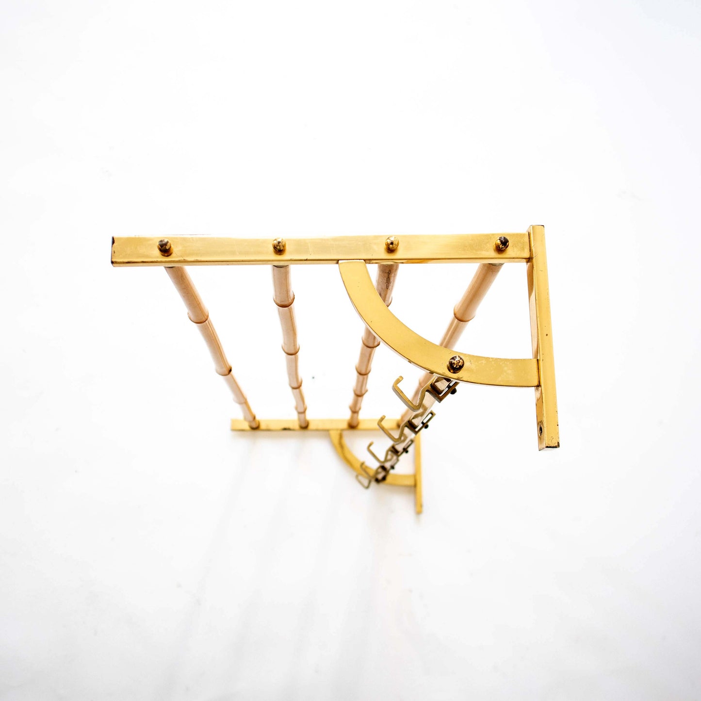 Vintage Wandgarderobe Messing und Bambus, patiniert