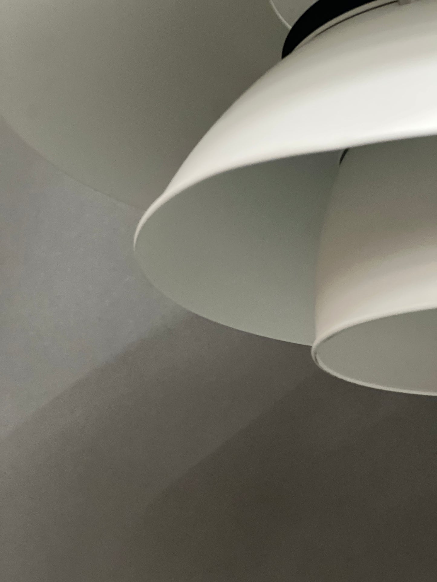 Pendelleuchte PH 6 1/2 - 6 von Louis Poulsen