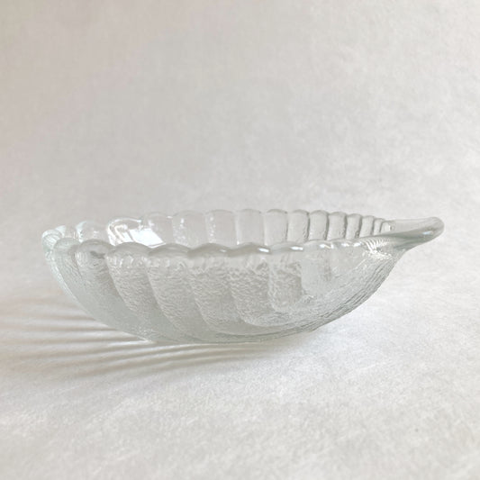 Vintage glass shell bowl pressed glass