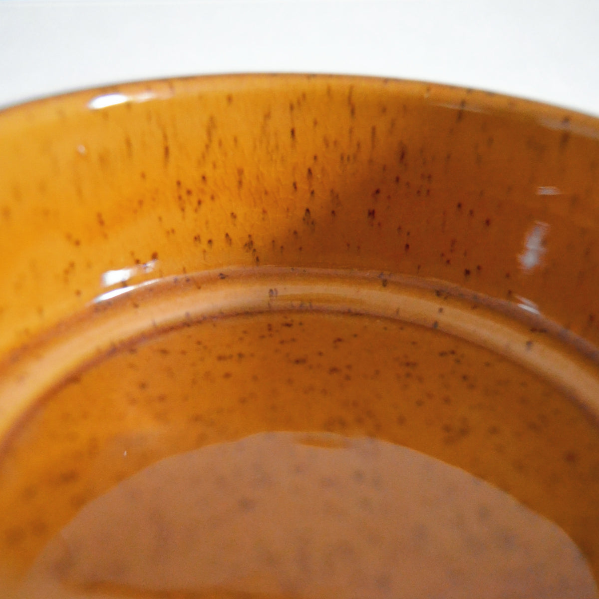 Vintage Schale Steinzeug ocker-schwarz rund Ø 12,5 cm