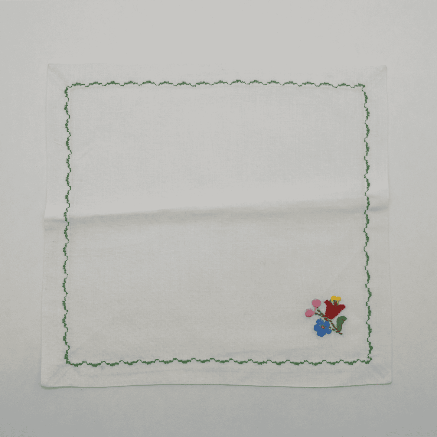 Vintage napkin embroidered set of 4