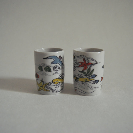 Set von 2 Vintage Schnapsbecher mit Meeresmotiven