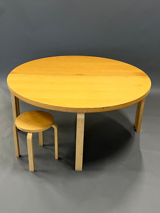 Vintage Hocker Alvar Aalto