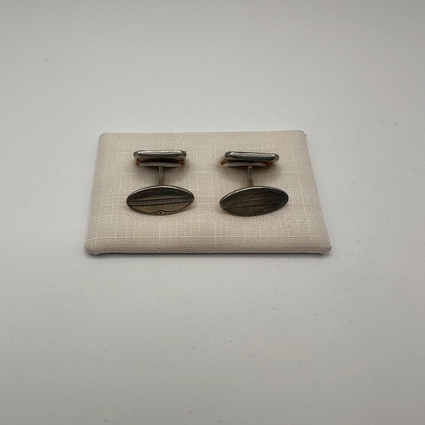 Vintage Manschettenknopf Black Onyx Rectangle von Studio Silvr